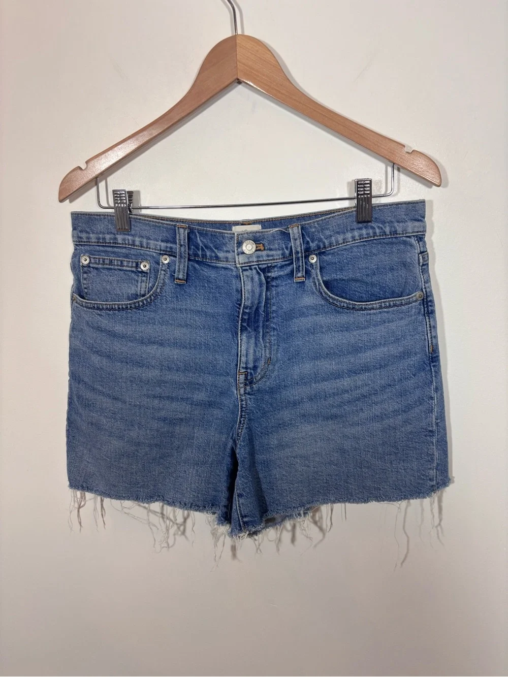 J Crew High-rise denim short in Juniper wash Size 29 BF379 Raw Hem